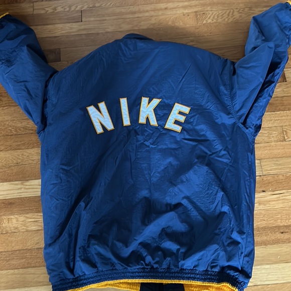 VTG Nike Jacket - Picture 2 of 3